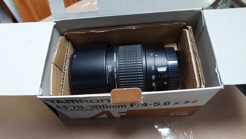 Tamron 300 5 6 - f4-5.6, di