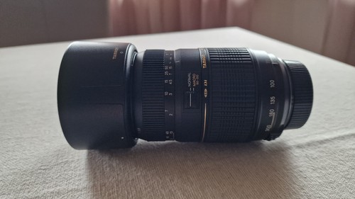 Teleojektiv tamron 300 - 70,