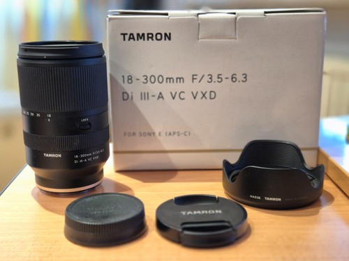 Tamron 300mm 6 - 18-300mm, f3.5-6.3