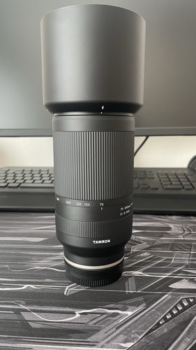 Tamron 300mm 6 - 70-300mm, f/4.5-6.3