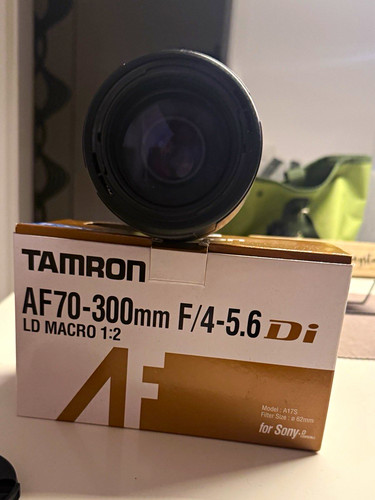 Tamron 300mm 5 6 - 70-300mm, f/4-5,6